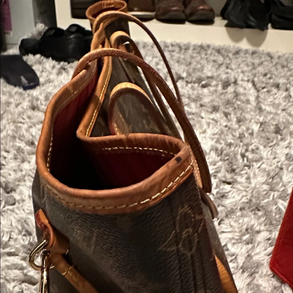 Authentic Louis Vuitton Monogram Never full MM - Picture 9 of 10